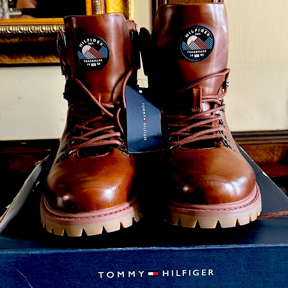 Brand New Tommy Hilfiger dress up brown leather boots. Gorgeous!!!